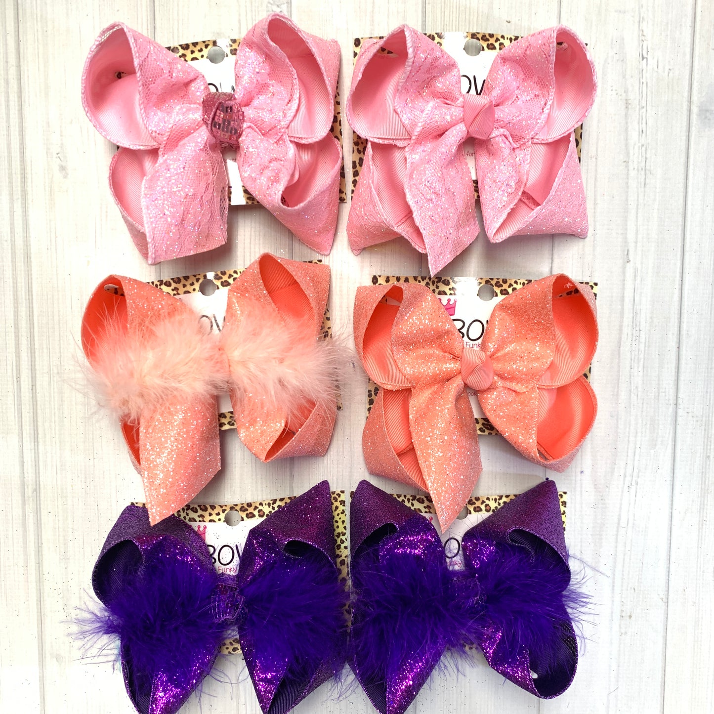 Shop The Wall ~ Ready 2 Ship ~ Large bows