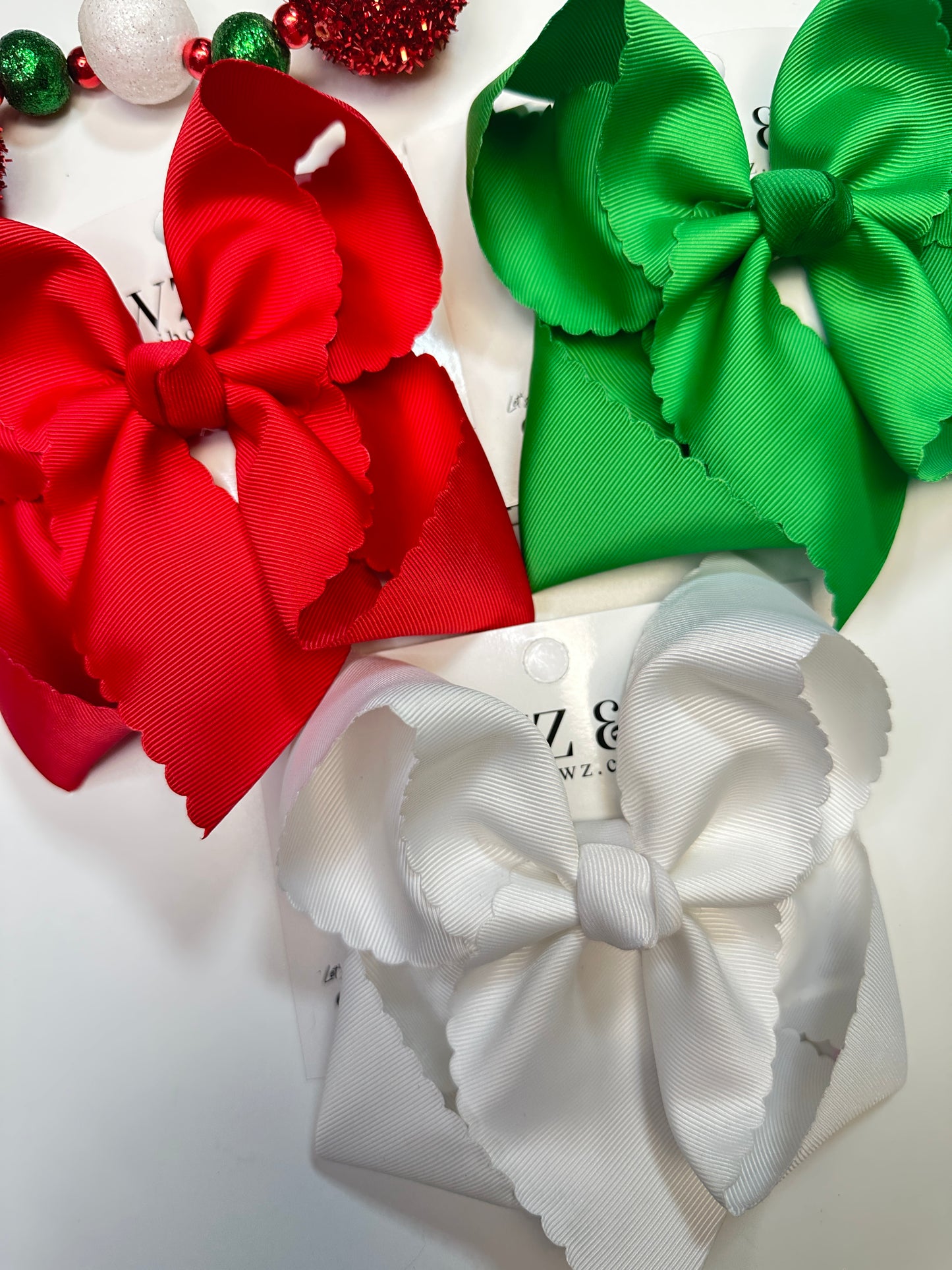 Scalloped Edge Ribbon Bow  Bundle  | Red ,Emerald Green  and White  hairbows