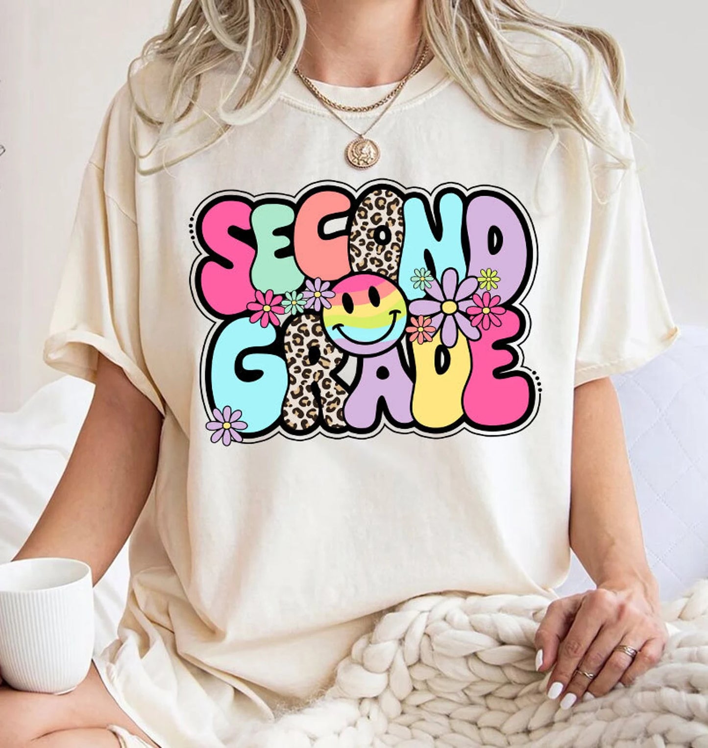 School Grade Fun bow & Matching Tee  ~ Choose your Grades~   Exclusively at iBOWZ ~Perfect for Back to School & First day of School pics~  Limited Time Only