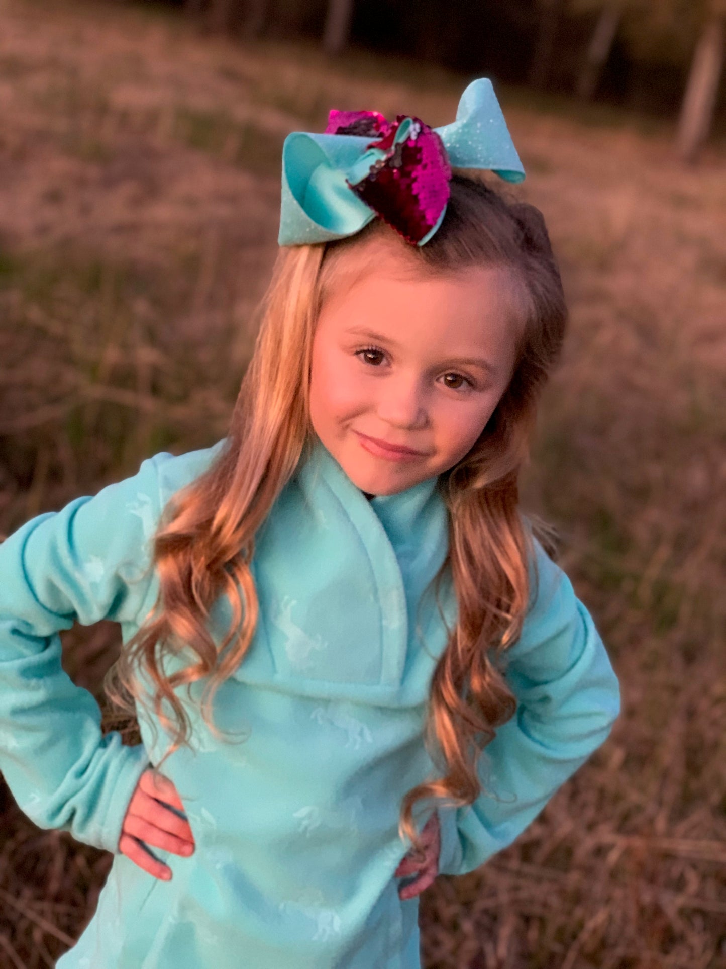 Shocking Pink Flip Sequin & Turquoise glitter Fun iBOWZ ~ Every Girls Wants One!