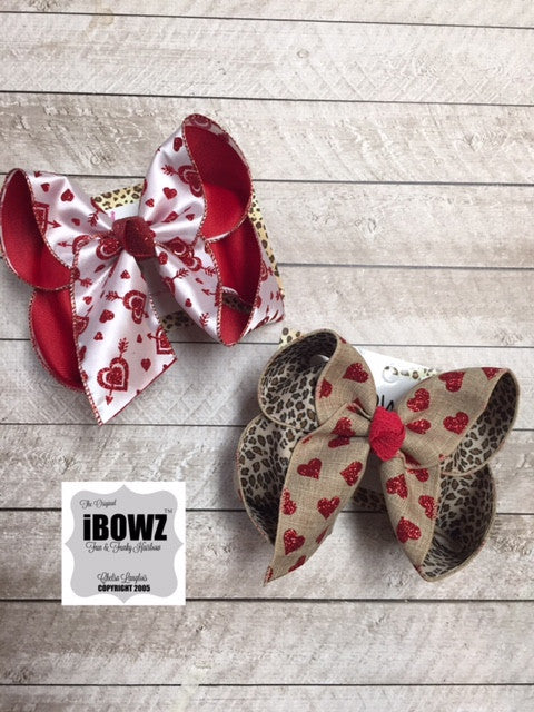 Valentine's Day Fun Bow | Valentine's Day Parties | Hearts & Love & Leopard