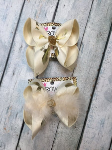 Very Limited ! OH DEER! Cream fun bow with Gold Metallic Deer
